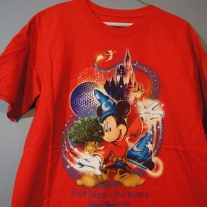 Disney World Tee with Magical Mickey Medium adult